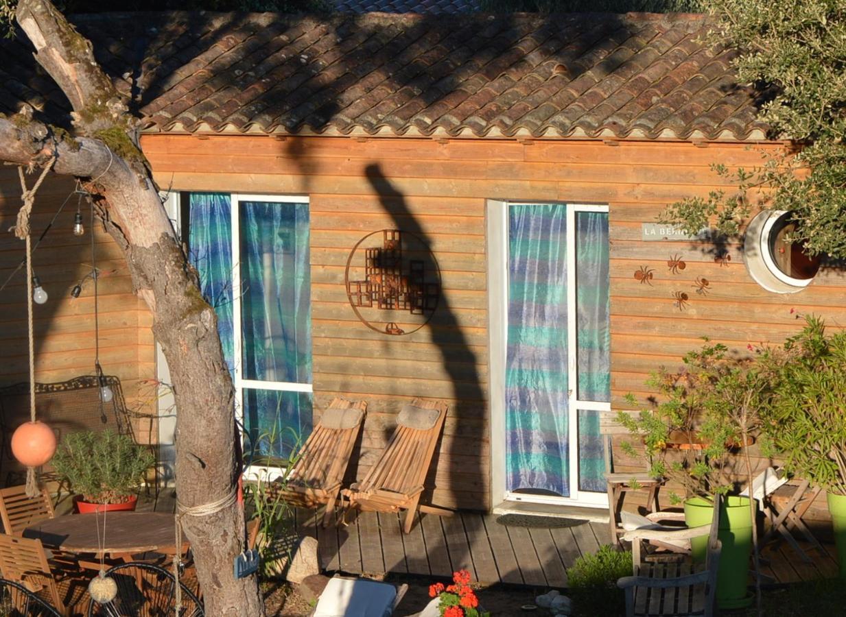 Bed and Breakfast Les Chênes Bleus à Sainte-Marie-de-Ré Extérieur photo
